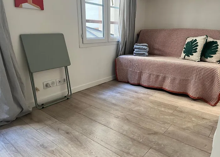 Place A 2 Minutes Du Musee Louvre Vivez A Pied